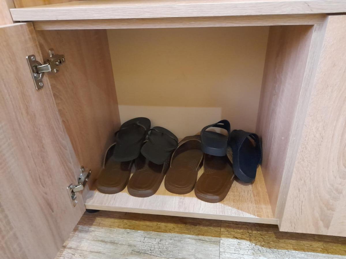 Guest House In Center 耶烈万 外观 照片